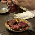 南九州畜産卸売市場 なんちく - 特選ハラミ焼き