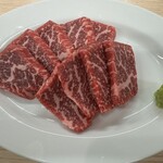 焼肉やっちゃん - 上ロース（山葵醤油） ※店長のお薦め。肉の旨味すげー