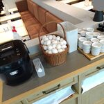 洋食屋 銀座ランプ亭 - ご飯、生卵おかわり無料