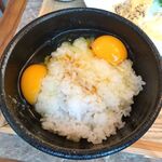 洋食屋 銀座ランプ亭 - ポークソテー（クリームチーズソース）1,000円（ご飯、生卵おかわり無料、テイクアウトコーヒー無料）
