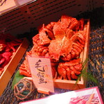 ススキノデパート - ４大蟹のコーナーの毛蟹【２０２４年１２月】