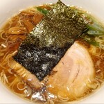 カドヤ食堂 - 中華そば(1400円)。