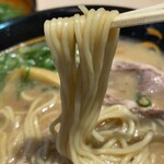 うま屋ラーメン - 麺リフト