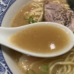 中華そば 青葉 - スープ