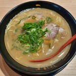 うま屋ラーメン - 特製ラーメン