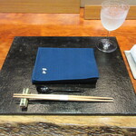 草庵 鍋島 - カウンター席