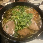 中国湖南料理 李湘潭 湘菜館 - 牛スネチャーシューミーフン（単体）