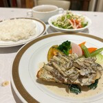 ブランシュ - Bランチ（サワラのソテー　生姜風味の舞茸クリームソース）