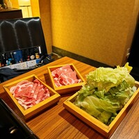 しゃぶしゃぶ・創作料理居酒屋 豚吟 栄店 - 
