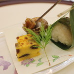 日本料理 ぎん -  黄身よせ真丈、鯵笹寿司、バイ貝旨煮