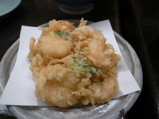 天布良 万喜 - 天ぷらコースのかき揚げ