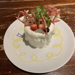 カフェ アクイーユ - キャンドル・レーヌ（当時メニューのケーキ）