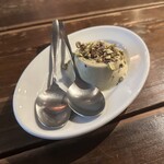 タボラ カルダ ミヤケ - 