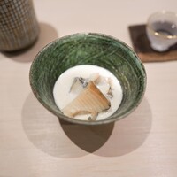 すし宮川 - えぞあわび、に立てた肝ソース