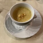 276096667 - スープ　バケットも一緒にいただきます