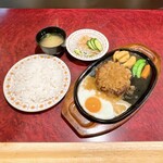 フレンズ - ハンバーグ定食　1150円