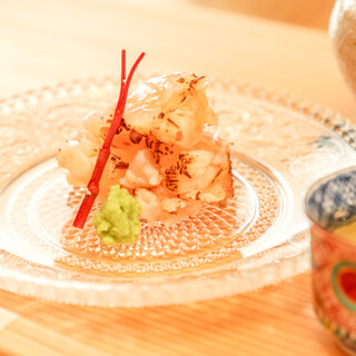 湯河原の食材を贅沢に活かしたお料理をおまかせコースで愉しむ