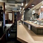 串揚げ 六角亭 - 内観②