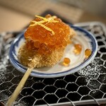 串揚げ 六角亭 中目黒 - 鮭のいくら乗せ
