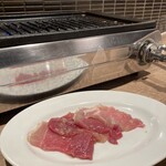 焼肉ホルモンあさひ - 走る豚