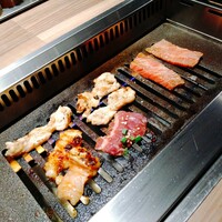 焼肉ダイニング MEGUMI 本店 - 