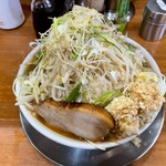ラーメン金子 - 小の全部増し！普通に食べれちゃいます。