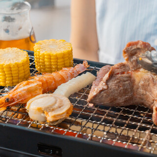 SKY BAR AUGUST MOON_0