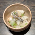 ふぐ武 - 小ふぐと塩辛の和え物