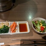 焼肉ホルモン 極 - 