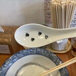 らーめん森や。 - こんな可愛いれんげ初めてみました。かわいい。