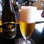 Teppanyaki Ittetsu - ビールはサッポロ黒生中ビン。 