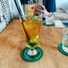 カフェ ウォール