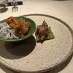 CASA UOKIN 神楽坂 - ミニ海鮮丼とカナッペ