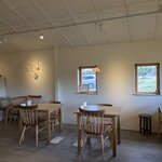 tsuki no mori - 一人占めした時に撮った店内(2024.12）