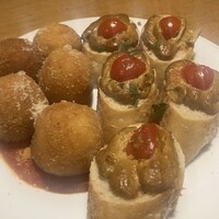 シロッコ - コースのピンチョスと揚げ物