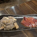 大衆焼肉 夢炭 - センマイ､レバー