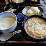 湯葉丼 直吉 - 湯葉丼＋湯馬刺しセット（¥1,800）