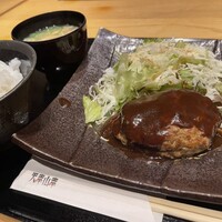 黒毛和牛専門 天の幸山の幸 淀屋橋店  - 