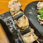 居酒屋鳥のぶ - ねぎま 160円(税込)