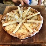 ザ ピッツァバー ON 38TH - 