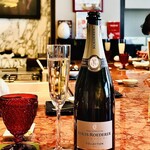 ザ ピッツァバー ON 38TH - 