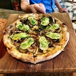 ザ ピッツァバー ON 38TH - 