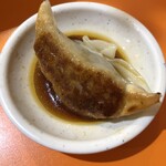 元祖ニュータンタンメン本舗 - 餃子もうんまい！