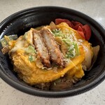 晴来軒 - カツは少し小振りかな^^;