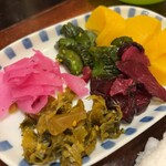 やきとり 大吉 - 漬物盛り合わせ