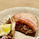 すしやのたい悟 - セイコガニ甲羅詰め…ハーフサイズというところに大将のお心遣いを感じます(*˘︶˘*).｡.:*♡ハーフでも十分すぎる満足感！