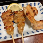 やきとり 大吉 - かわ、手羽先