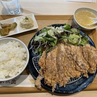 台湾から揚げとパイクー専門店 桃園