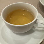 ラ セッテ - ノンカフェインのお茶をいただきました。コーヒーか紅茶を選択できるようです。