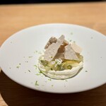 マンサルヴァ - 文旦・洋梨・ベルガモット。
      爽やかで、大好きな組み合わせです♪